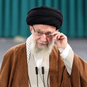 开云体育-【专访】秦天：伊朗局势可参考委内瑞拉，警惕全球反美力量进一步削弱